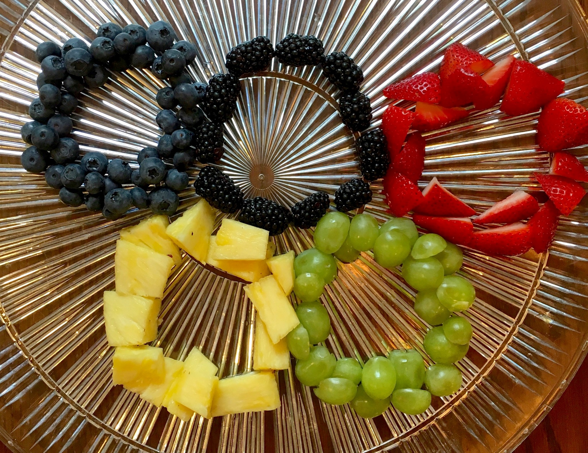 Completely Kids Richmond Olympic Fruit Rings